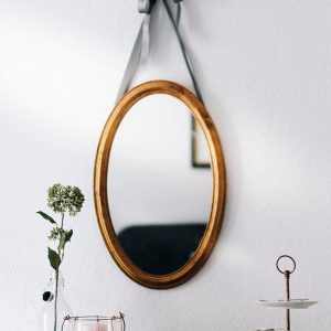 decorative-wall-mirror